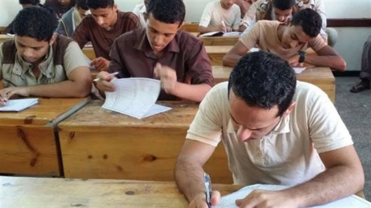 رابط كفر الشيخ.. استعلم عن نتيجة الشهادة الإعدادية عبر بوابة مديرية التربية والتعليم